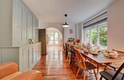 Cromer House | Stones Throw