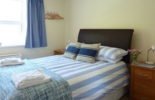 St. Mawes Cottage | Stones Throw, ST MAWES