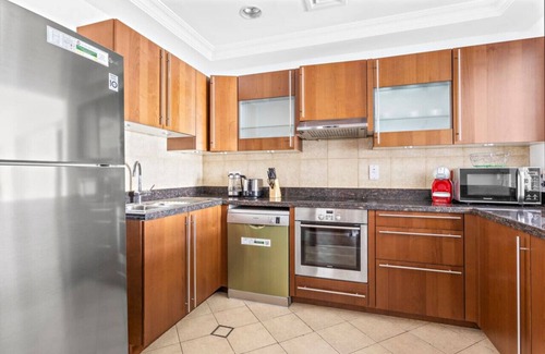 Palm Jumeirah Apartment | StoneTree - Golden Mile 6 2 BR - Famous Location