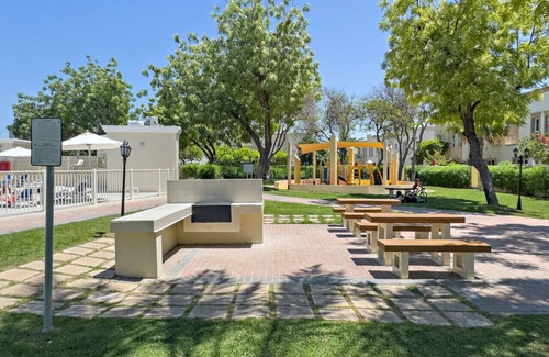 Dubai Villa | Stonetree - The Springs 14 - Peaceful Community