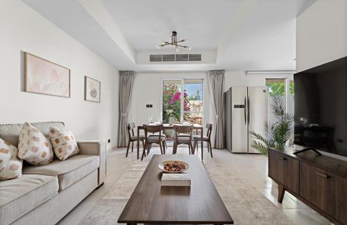 Ras Al Khor Industrial Area Villa | Stonetree - The Springs 5 - Peaceful Community
