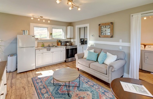 De Lancey Cottage | Stonewall Cozy Cottage