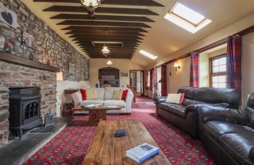 Templeton House | Stoney Cottage