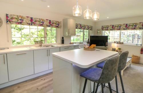 Cauldon Low House | Stoney Rock Lodge