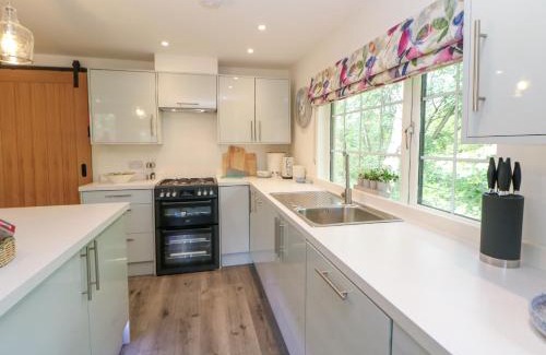 Cauldon Low House | Stoney Rock Lodge
