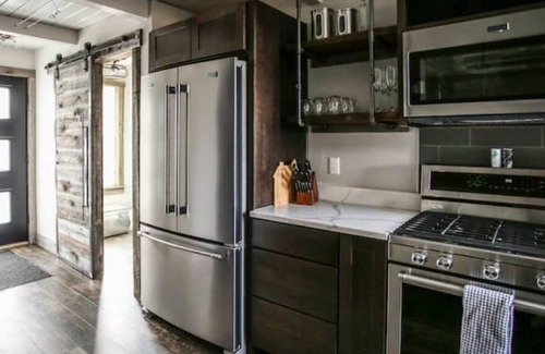 Bozeman Ski Chalet | Story Mill Hillside Retreat with Loft Bedroom & nearby park