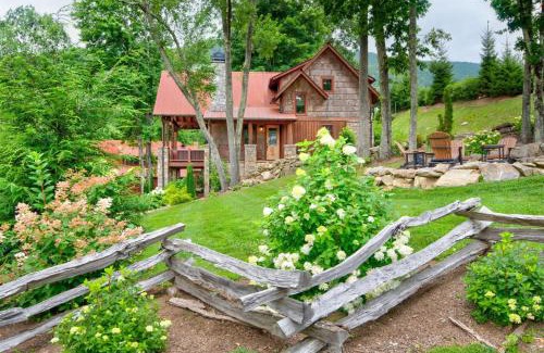 Banner Elk House | Storybook Cottage at Eagles Nest