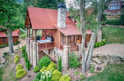 Banner Elk House | Storybook Cottage at Eagles Nest