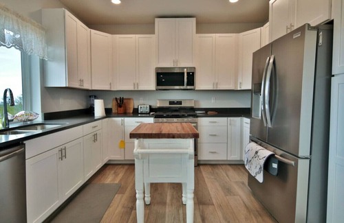 Port Angeles House | Strait to Forest- Family friendly w/water views