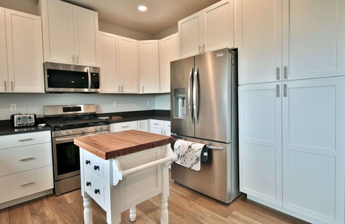 Port Angeles House | Strait to Forest- Family friendly w/water views