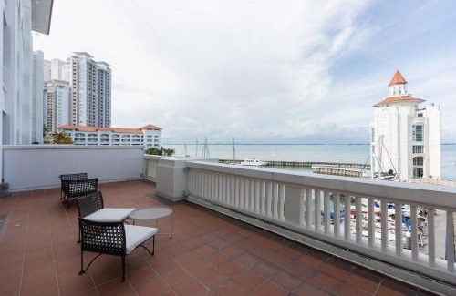 Seri Tanjung Pinang Apartment | Straits Quay Waterside Suite, by BAYAN