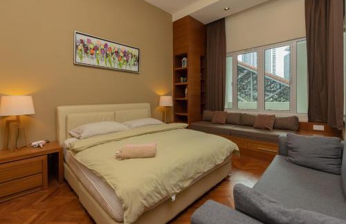 Seri Tanjung Pinang Apartment | Straits Quay Waterside Suite, by BAYAN