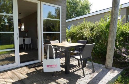 Sint Maartensvlotbrug Resort | Strand49 Glamping Sint Maartenszee