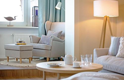 List Apartment | Strandauster