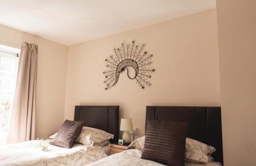 Helston House | Strathallan Guest House