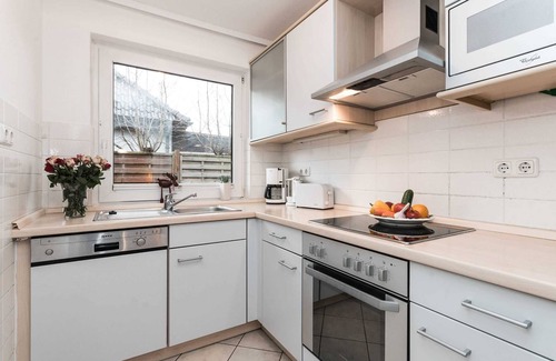 Westerland Apartment | Strauch - Hütte - Strauch-Hütte EG/1.OG/DG