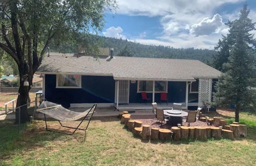 Strawberry Cabin | Strawberry Ridge Retreat