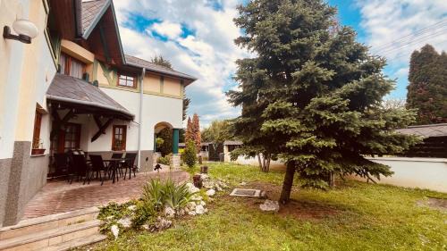 Esztergom Apartment | Strigonia Apartman