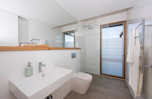 Eurunderee House | Strikes 2 - spectacular views, total tranquillity
