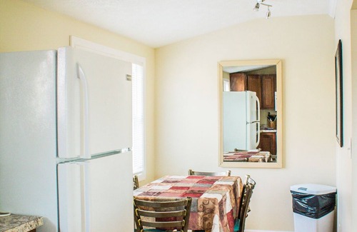 Geneva-on-the-Lake House | Strip Location | Pet Friendly | A/C | Wi-Fi & Cable | Fire Pit | Wine Country