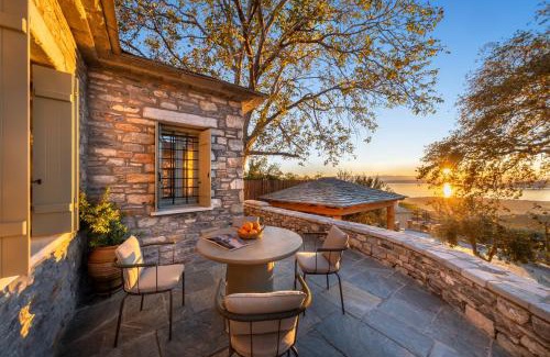 Agios Vlassios House | Strofilos Villas