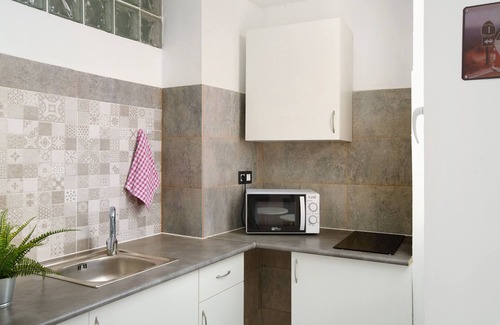 Vegueta Apartment | Studio "Estudio Massimo 7A" with Mountain View, Shared Terrace & Wi-Fi
