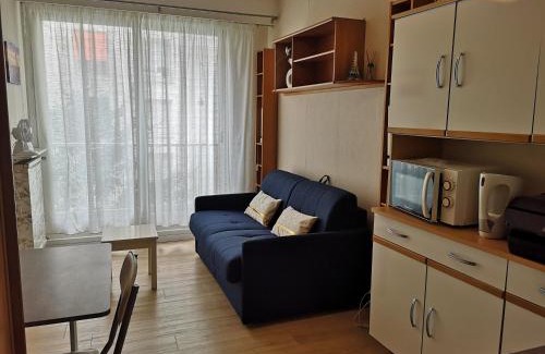 16th Arrondissement Apartment | Studette meublée, Ranelagh Paris 16e