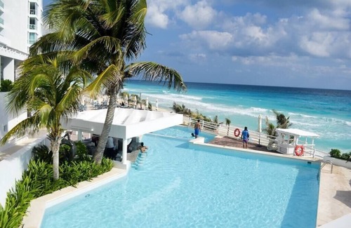 Zona Hotelera Apartment | STUDIO 1 AT THE BEST BEACH IN CANCUN