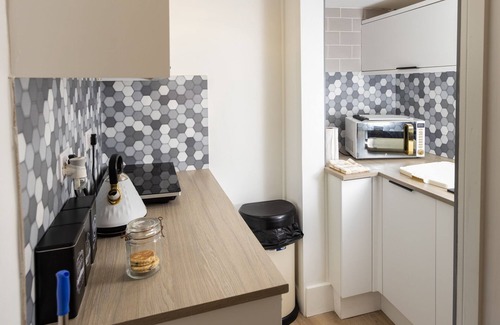 Merthyr Tydfil Apartment | Studio 11 - Brynchan