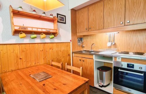 Flaine Apartment | Studio 25 m2 au pied des pistes, proche commerces, pour 4 pers., casier à ski, non fumeur - FR-1-425-74