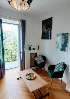 Aix-les-Bains City Center Apartment | Studio 3 étoiles le 102, Aix les bains centre Thermes Palace le Beau Site