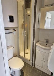 Saint-Jean-de-Monts Apartment | Studio 30m plage - Marina 5 - 31 allée des pinons - 1-1