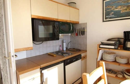 Cognet Apartment | Studio 4 pers. 23m² - Center, Lift, Pets OK, South Terrace