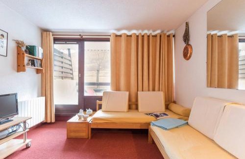 La Salle-les-Alpes Apartment | Studio 4 pers. - Ski-in/Ski-out, Piscine, Parking, 50m des remontées mécaniques - FR-1-330F-163