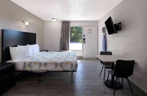 Branson West Hotel | Studio 6 Branson West, Mo – Silver Dollar City