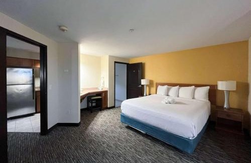 Carlsbad Hotel | Studio 6 Carlsbad CA