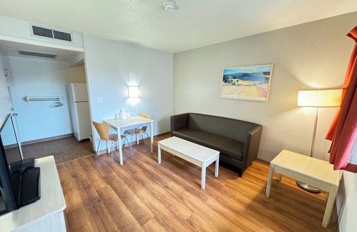 Casper Hotel | Studio 6 Casper, WY
