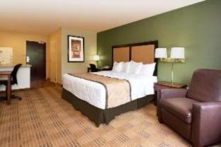 Ellendale Hotel | Studio 6 Memphis, TN East Memphis