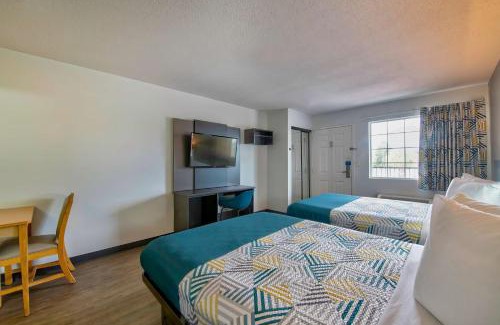 Pascagoula Hotel | Studio 6-Pascagoula, MS