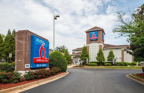Roswell Hotel | Studio 6 Roswell