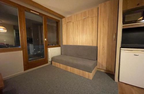 Jeux Apartment | Studio 942-Particulier-Résidence L'Ours Blanc-Alpe d'Huez-Centre Station