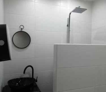 Usclas-d'Herault Apartment | STUDIO A 2 MN DE L A75