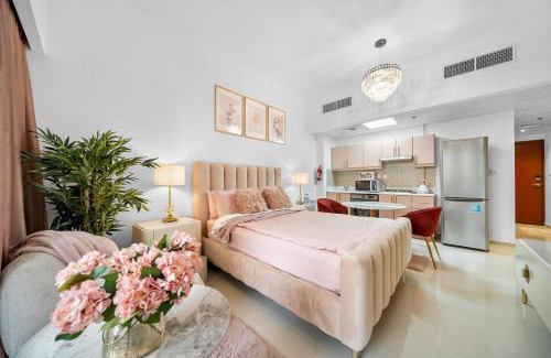 Dubai Sports City Apartment | Studio