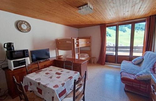 Montgenevre Apartment | Studio agréable 4 pers, sud, proche pistes, parking - FR-1-445-191