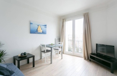 Amerique Apartment | Studio Agréable - Porte des Lilas