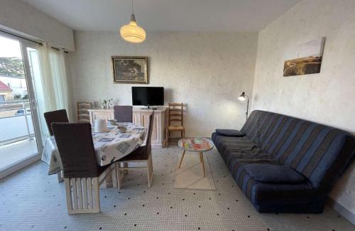 Saint-Jean-de-Monts Apartment | Studio alcôve 4 pers à 50m de la plage avec balcon et cave vélos, Saint-Jean-de-Monts - FR-1-224C-448