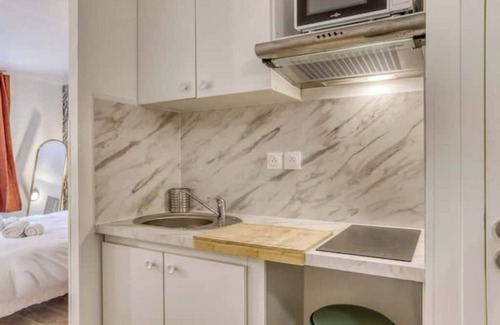 Annemasse Apartment | Studio Aloes Annemasse near train station 28m2