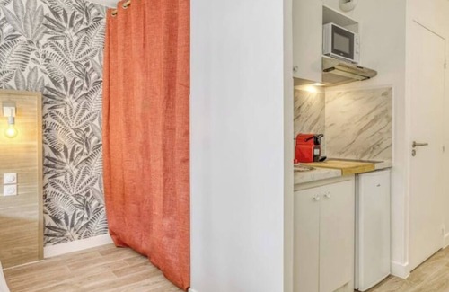 Annemasse Apartment | Studio Aloes Annemasse near train station 28m2