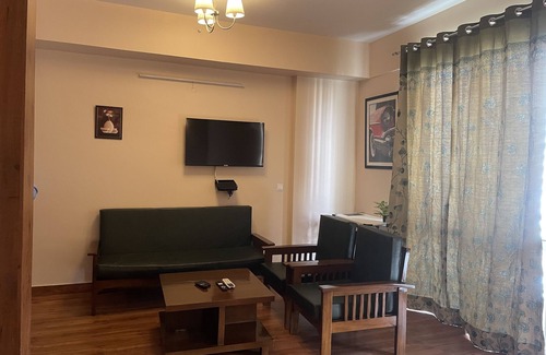 Gomti Nagar Apartment | Studio Apart at DLF MyPad in Vibhuti Khand Gomtinagar