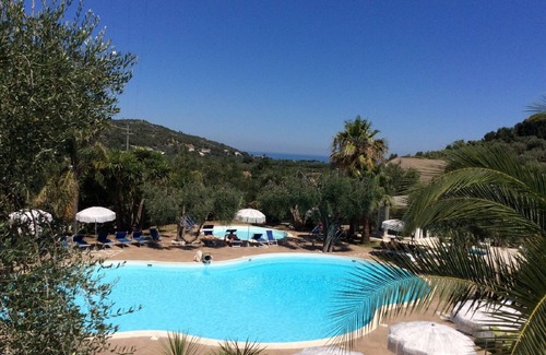 Peschici Condo | STUDIO APARTMENT 2/3 BEDS WITH PANORAMIC VIEW TOWARDS THE SEA